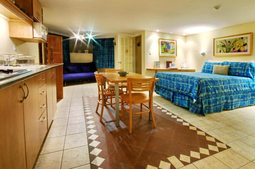 Manoir Sherbrooke Montreal
