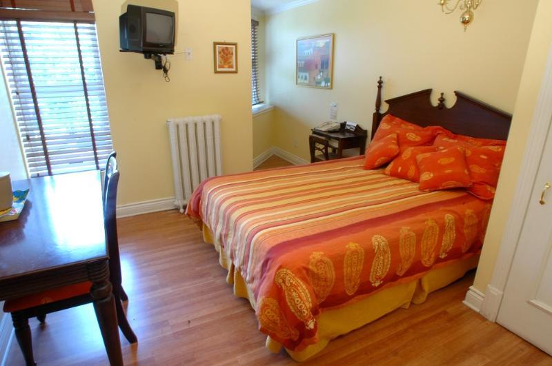 Hotel Manoir Sherbrooke 3*